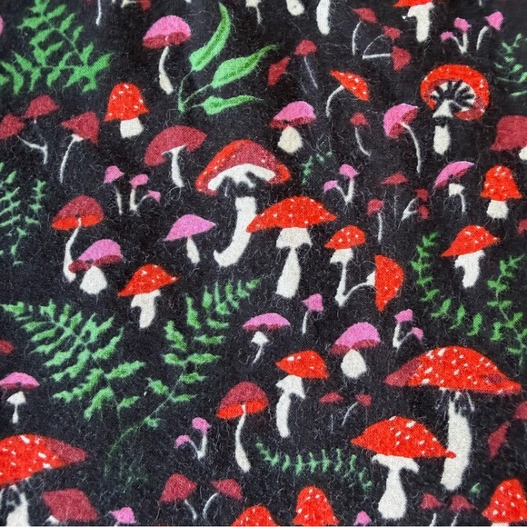 PrintFresh Toadstool Mushroom Print 3-Piece Pajama Set Organic Cotton Large GUC - Picture 8 of 10